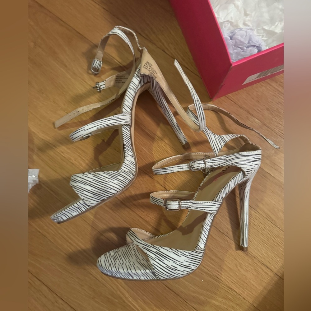 Zebra Pattern Heels - image 2